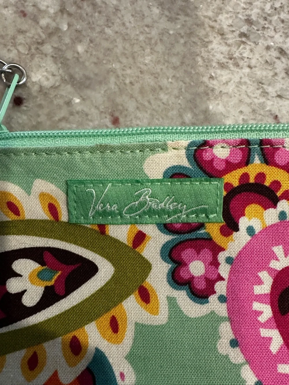 Vera Bradley Zip Clip ID Holder Coin Purse Tutti Frutti pattern - Picture 4 of 6